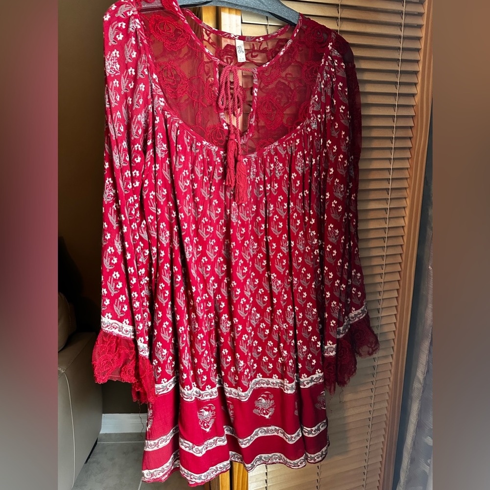 Free People boho red floral tunic dress with lace inserts and underlining